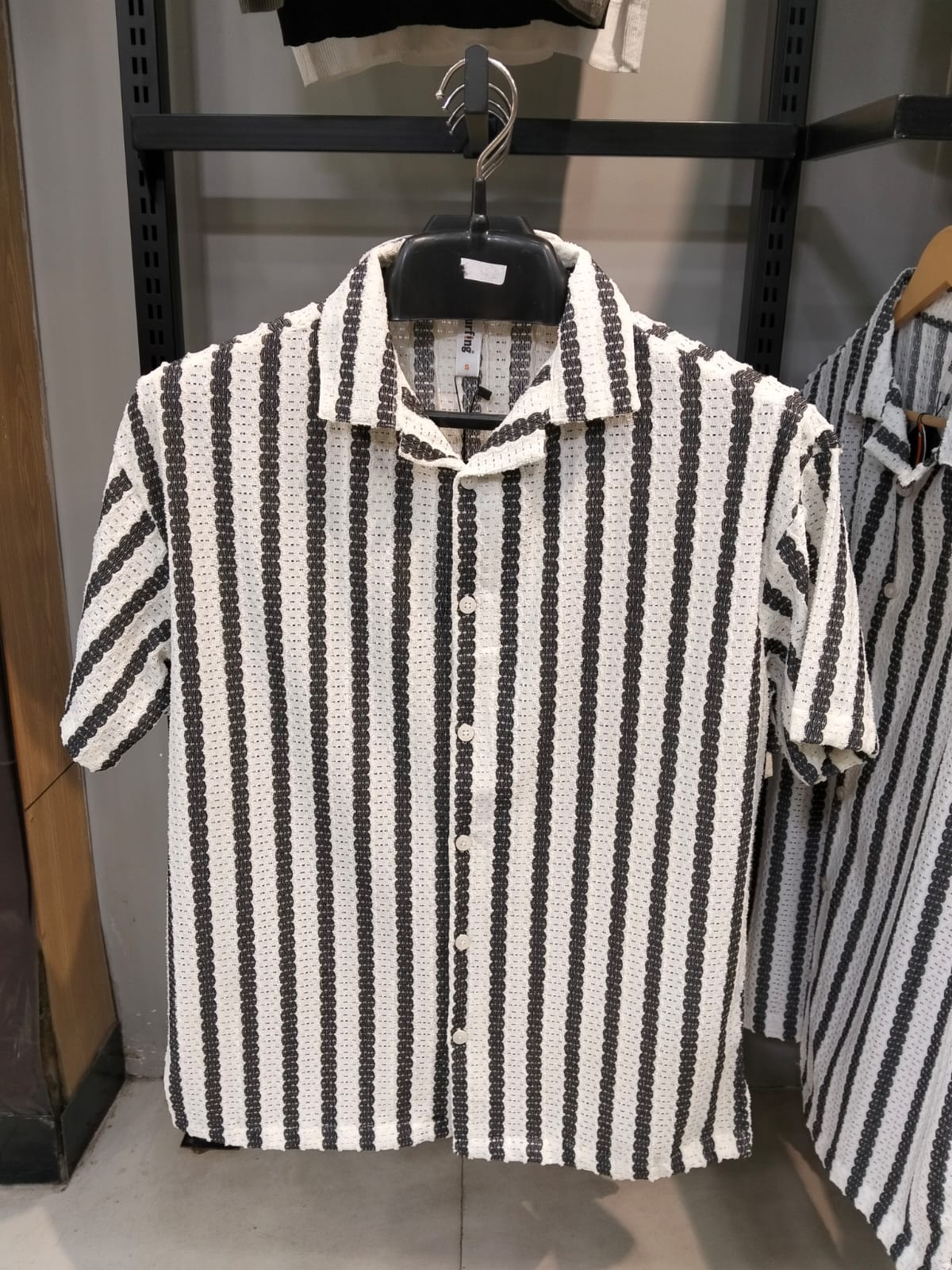 Men's Black & White Vertical Striped Short-Sleeve Resort Shirt | Elite Garments